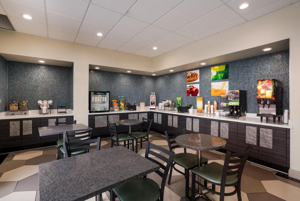 Quality Inn Fairfield Napa Valley Area מראה חיצוני תמונה